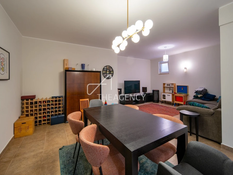 Apartamento T5 para Arrendamento em Alcabideche Foto 25