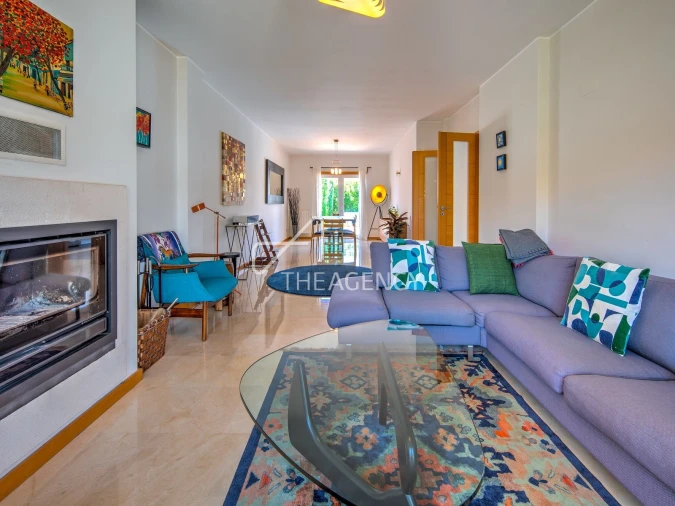Apartamento T5 para Arrendamento em Alcabideche Foto 6