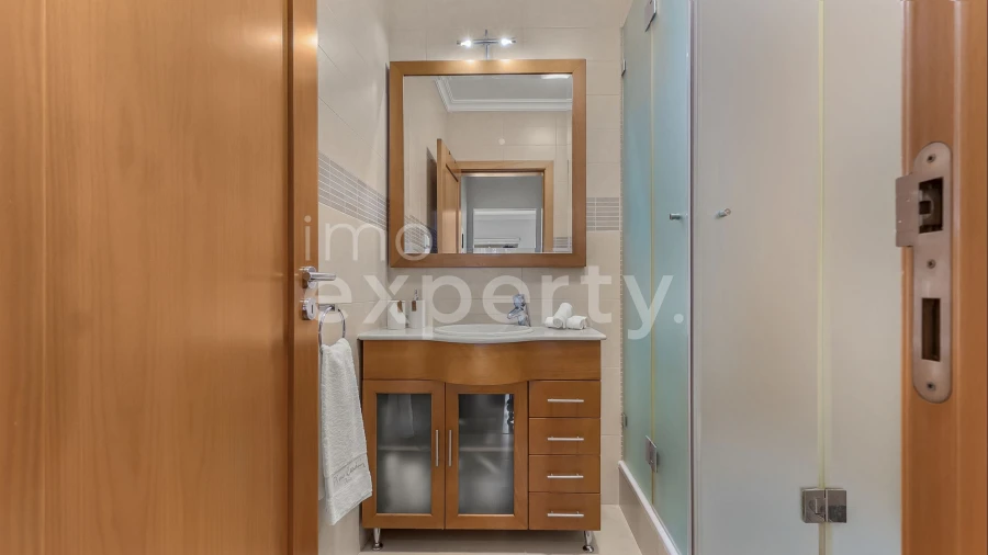Moradia T4 para Venda em São Pedro da Cadeira Foto 22
