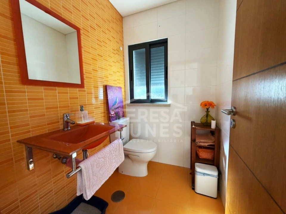 Moradia T3 para Venda em Quinta do Conde Foto 4