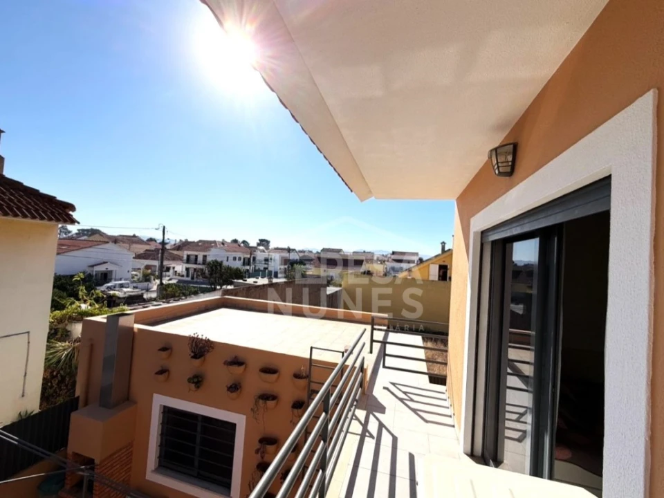 Moradia T3 para Venda em Quinta do Conde Foto 15