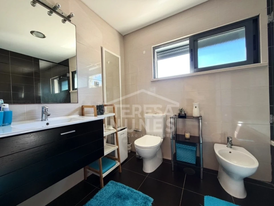 Moradia T3 para Venda em Quinta do Conde Foto 16