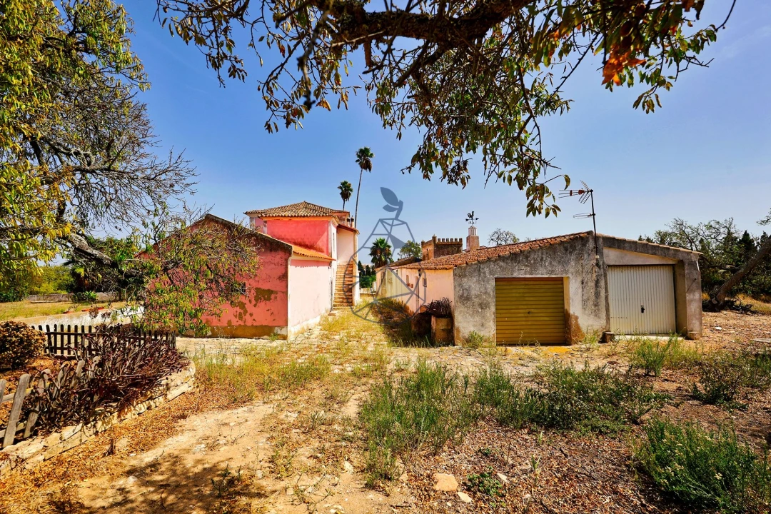 Moradia T4 para Venda em Lagos (São Sebastião e Santa Maria) Foto 50