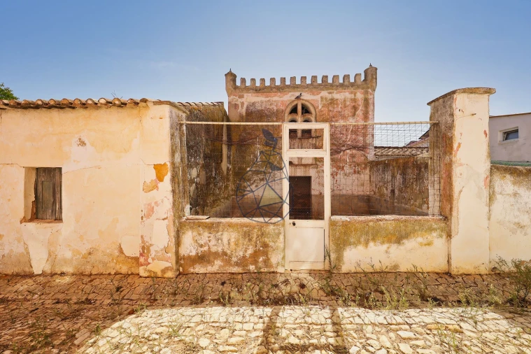 Moradia T4 para Venda em Lagos (São Sebastião e Santa Maria) Foto 52