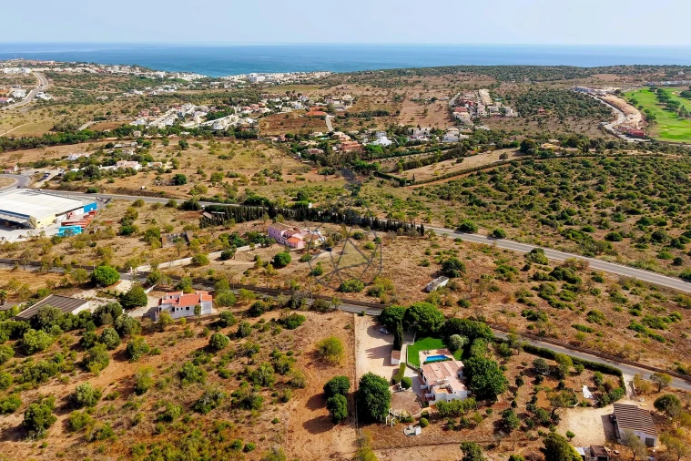 Moradia T4 para Venda em Lagos (São Sebastião e Santa Maria) Foto 70
