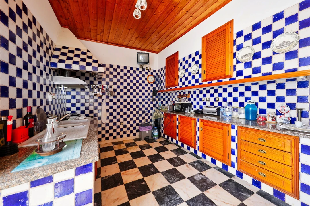 Moradia T4 para Venda em Lagos (São Sebastião e Santa Maria) Foto 44