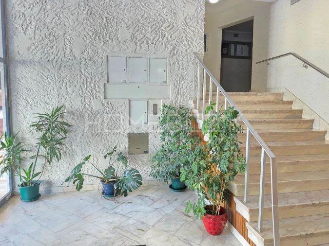 Apartamento T3 para Venda em Benfica Foto 3