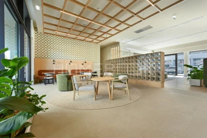 Apartamento T1 para Arrendamento em Santa Marinha