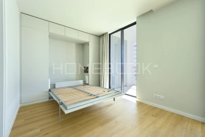 Apartamento T1 para Arrendamento em Santa Marinha