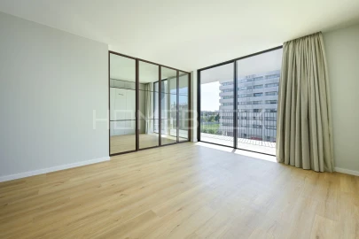 Apartamento T1 para Arrendamento em Santa Marinha