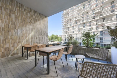Apartamento T1 para Arrendamento em Santa Marinha