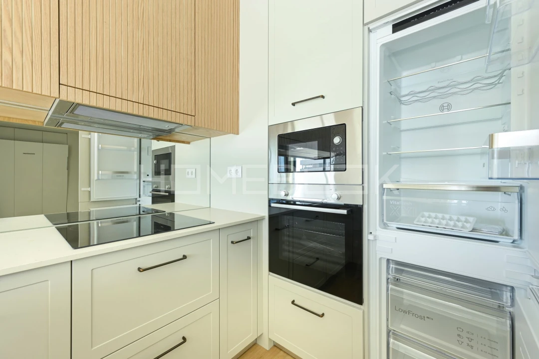 Apartamento T1 para Arrendamento em Santa Marinha Foto 14