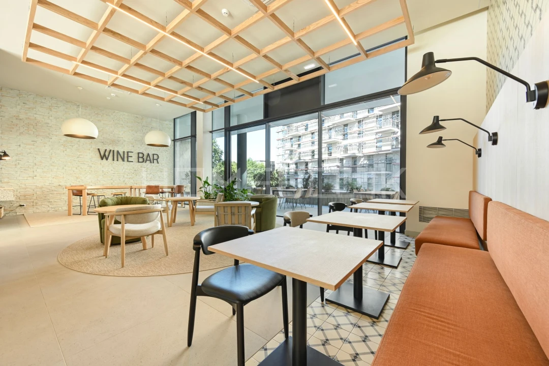 Apartamento T1 para Arrendamento em Santa Marinha Foto 51