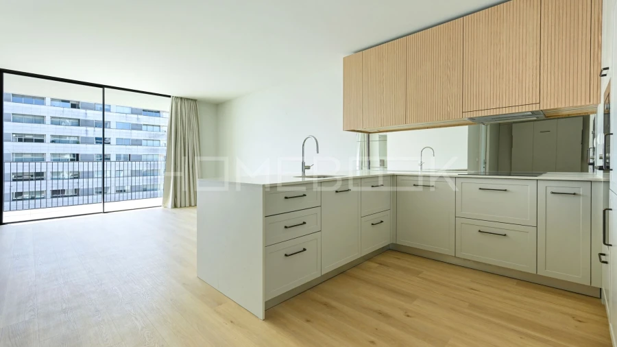 Apartamento T1 para Arrendamento em Santa Marinha