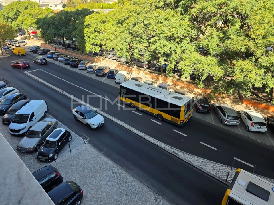 Apartamento T3 para Venda em Benfica Foto 9