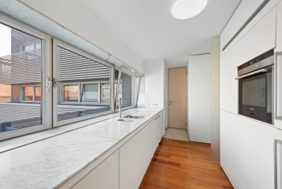 Apartamento T3 para Arrendamento em Avenidas Novas