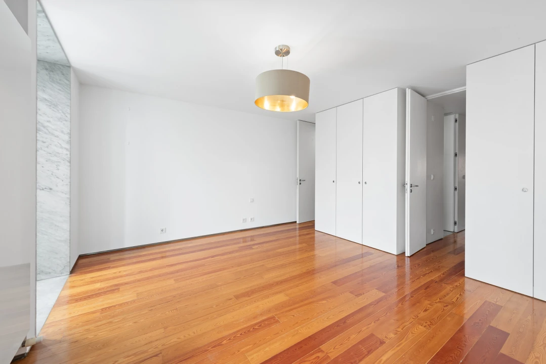 Apartamento T3 para Arrendamento em Avenidas Novas Foto 9