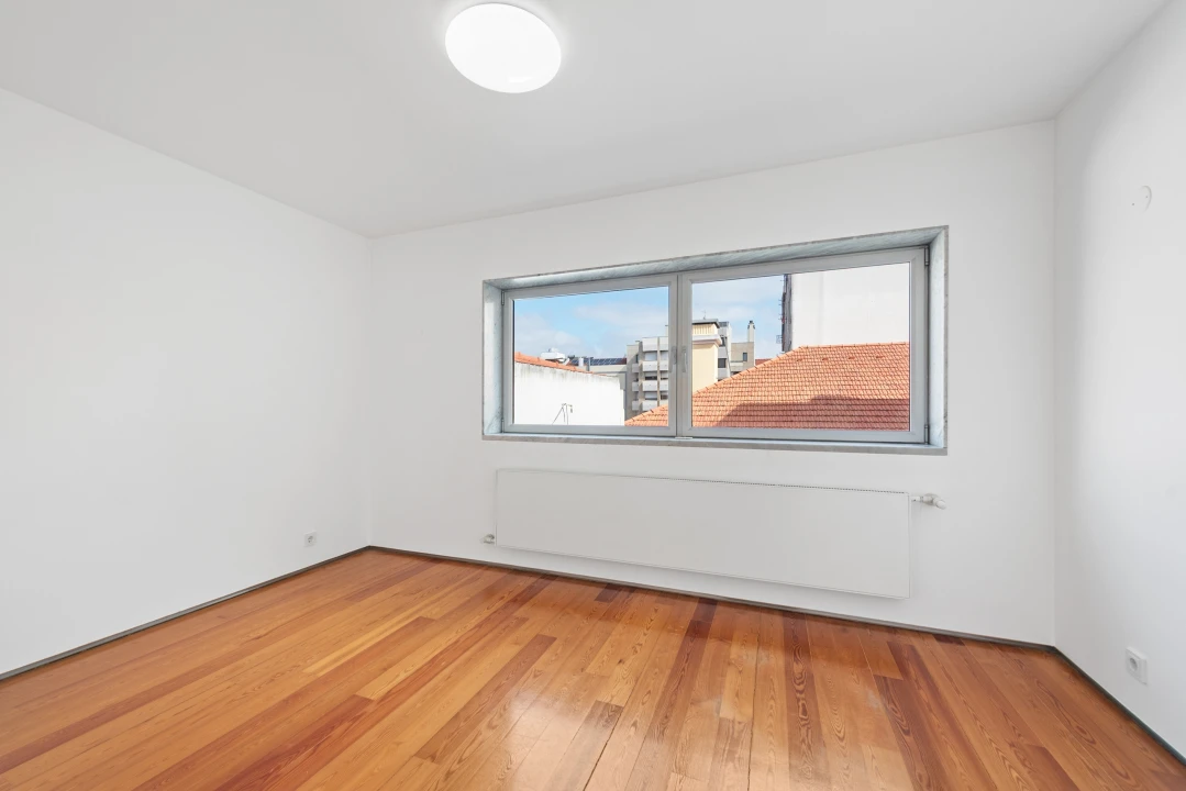 Apartamento T3 para Arrendamento em Avenidas Novas Foto 14