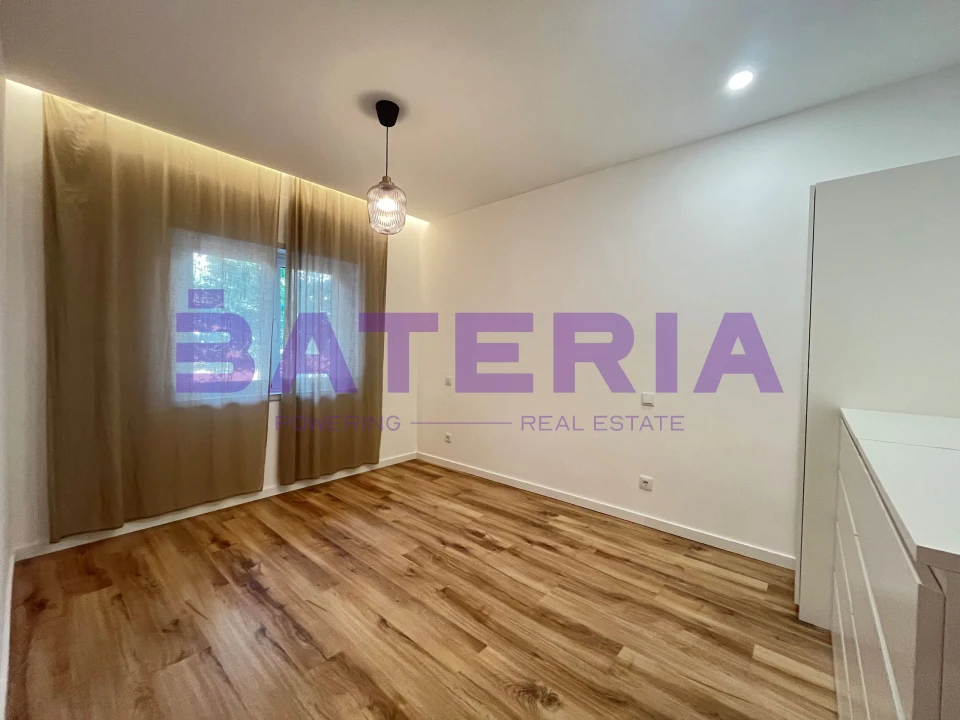 Apartamento T2 para Arrendamento em São Domingos de Benfica Foto 13
