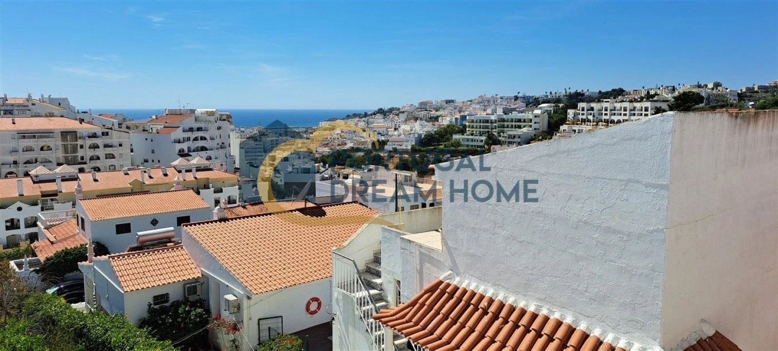 Moradia T2 para Venda em Albufeira e Olhos de Água Foto 1