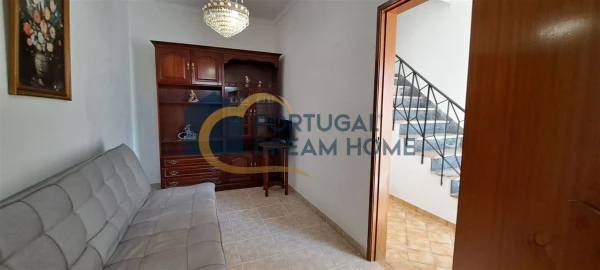 Moradia T2 para Venda em Albufeira e Olhos de Água