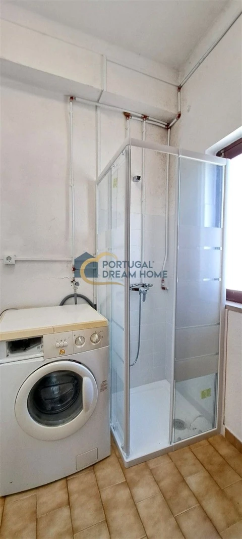 Moradia T2 para Venda em Albufeira e Olhos de Água
