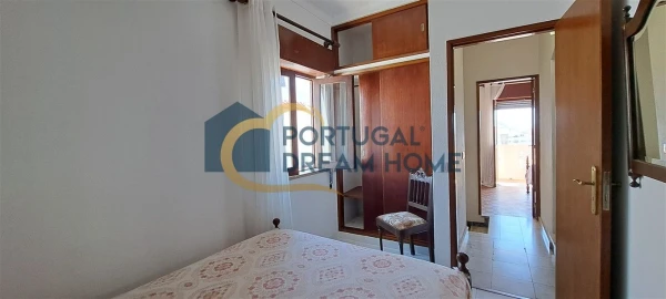Moradia T2 para Venda em Albufeira e Olhos de Água
