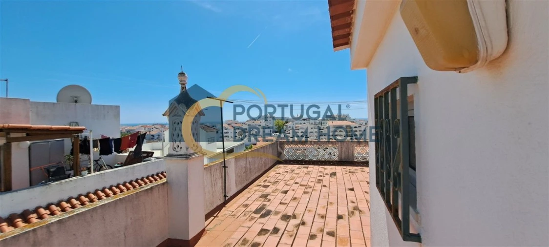 Moradia T2 para Venda em Albufeira e Olhos de Água Foto 32