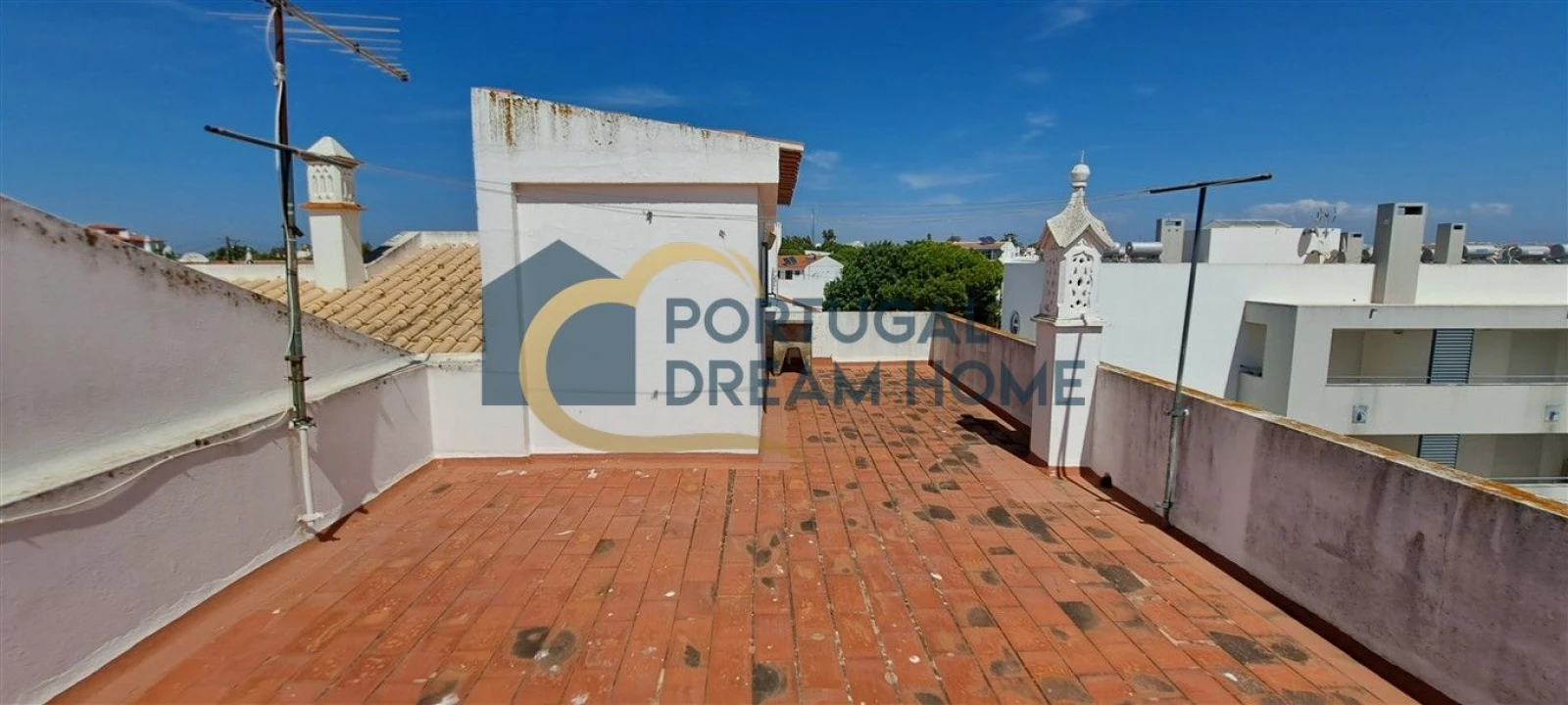 Moradia T2 para Venda em Albufeira e Olhos de Água Foto 36