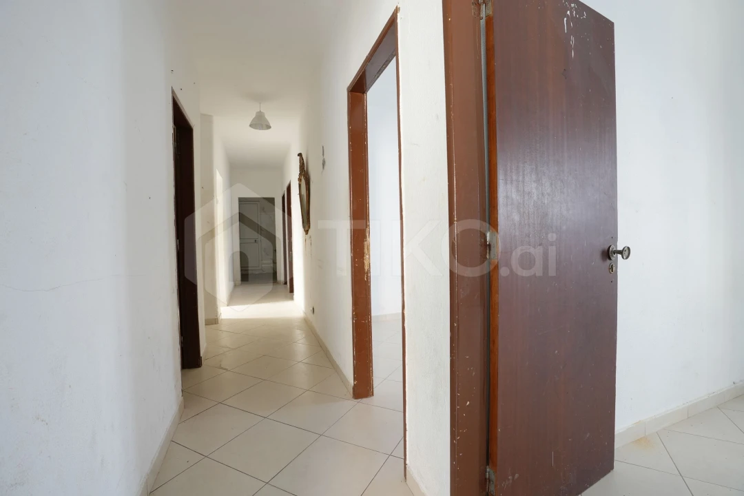 Apartamento T6 para Venda em União das Freguesias de Setúbal Foto 9