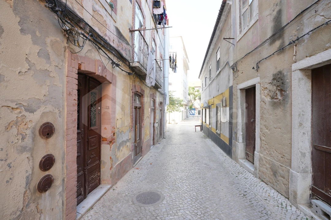 Apartamento T6 para Venda em União das Freguesias de Setúbal Foto 5