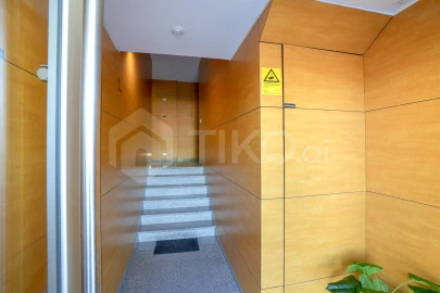 Apartamento T4 para Venda em Camarate, Unhos e Apelação