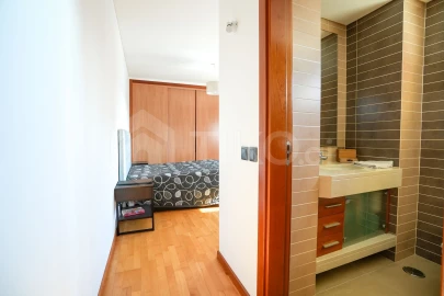 Apartamento T4 para Venda em Camarate, Unhos e Apelação