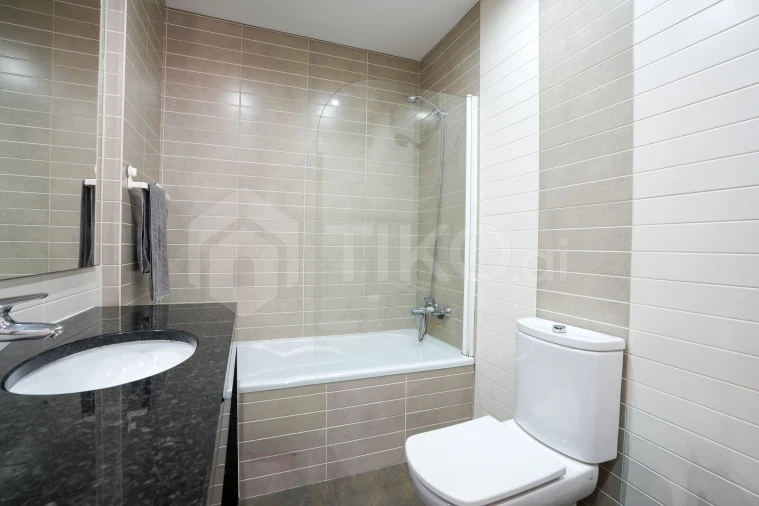 Apartamento T4 para Venda em Camarate, Unhos e Apelação Foto 15