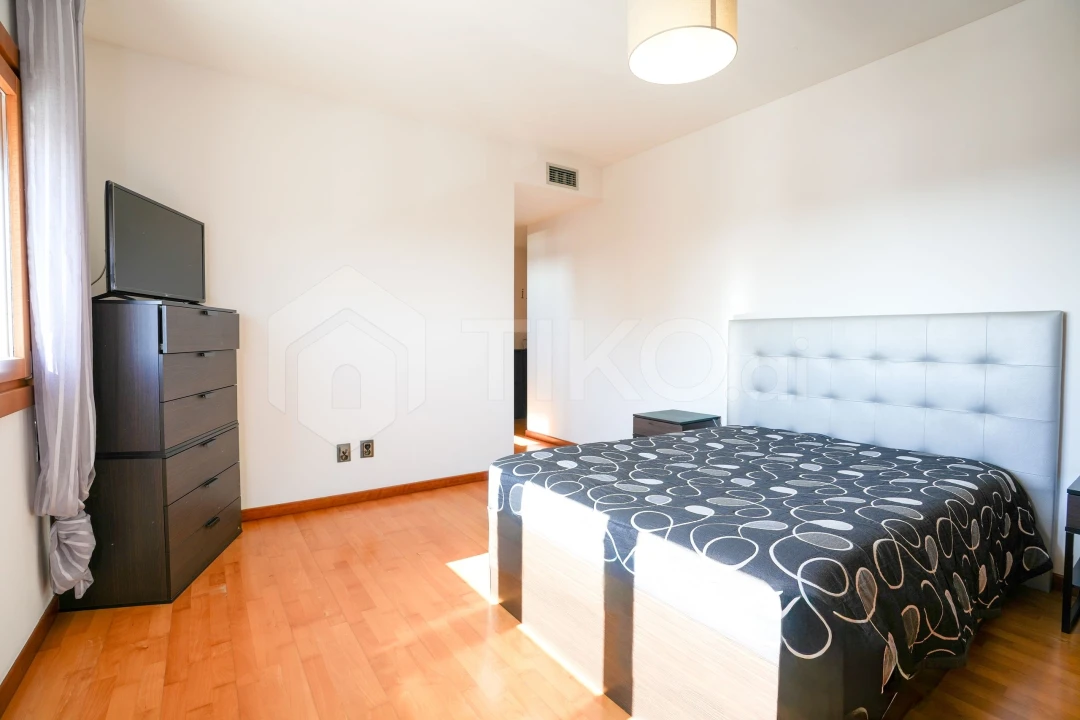 Apartamento T4 para Venda em Camarate, Unhos e Apelação Foto 18