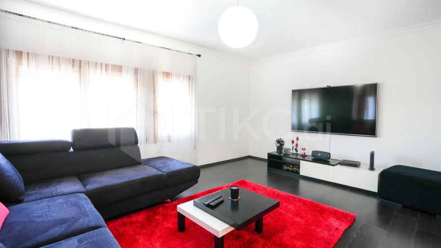 Apartamento T4 para Venda em Camarate, Unhos e Apelação