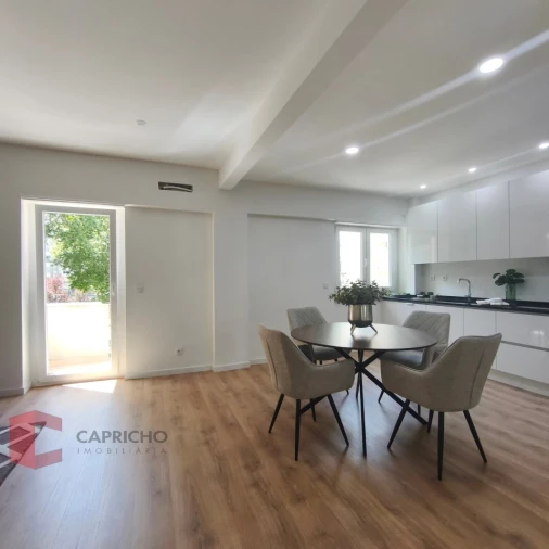 Apartamento T3 para Venda em Benfica Foto 25