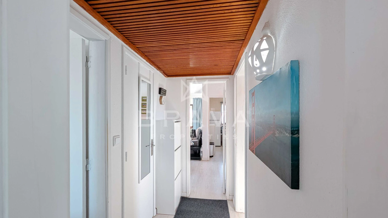 Apartamento T2 para Arrendamento em Quarteira Foto 30