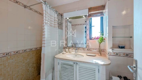 Apartamento T2 para Arrendamento em Quarteira