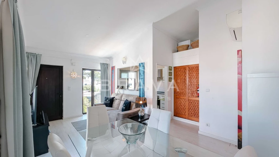 Apartamento T2 para Arrendamento em Quarteira Foto 11