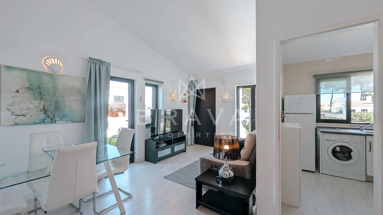 Apartamento T2 para Arrendamento em Quarteira Foto 3