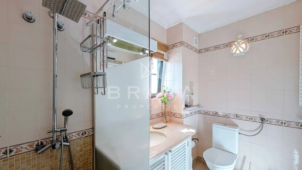 Apartamento T2 para Arrendamento em Quarteira Foto 32
