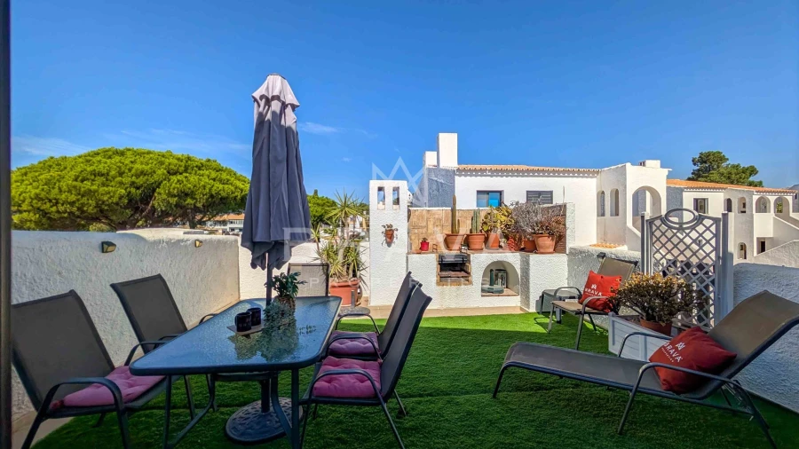 Apartamento T2 para Arrendamento em Quarteira