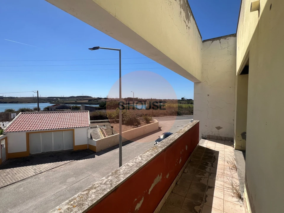 Moradia T3 para Venda em Atouguia da Baleia Foto 25