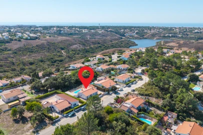 Moradia T4 para Venda em Aljezur