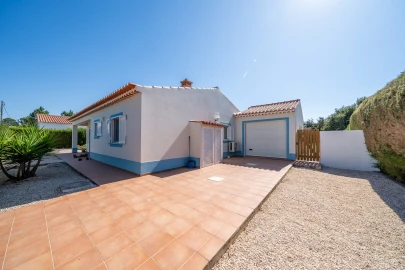 Moradia T4 para Venda em Aljezur