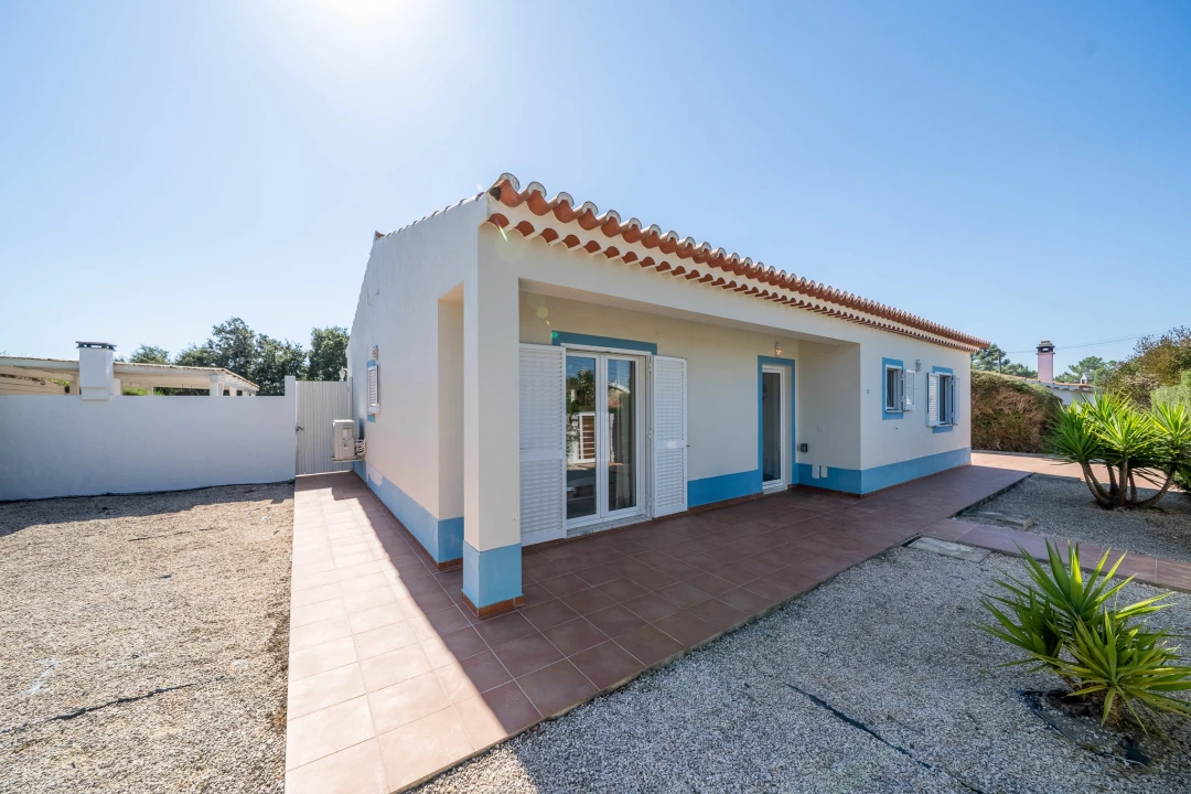 Moradia T4 para Venda em Aljezur Foto 1