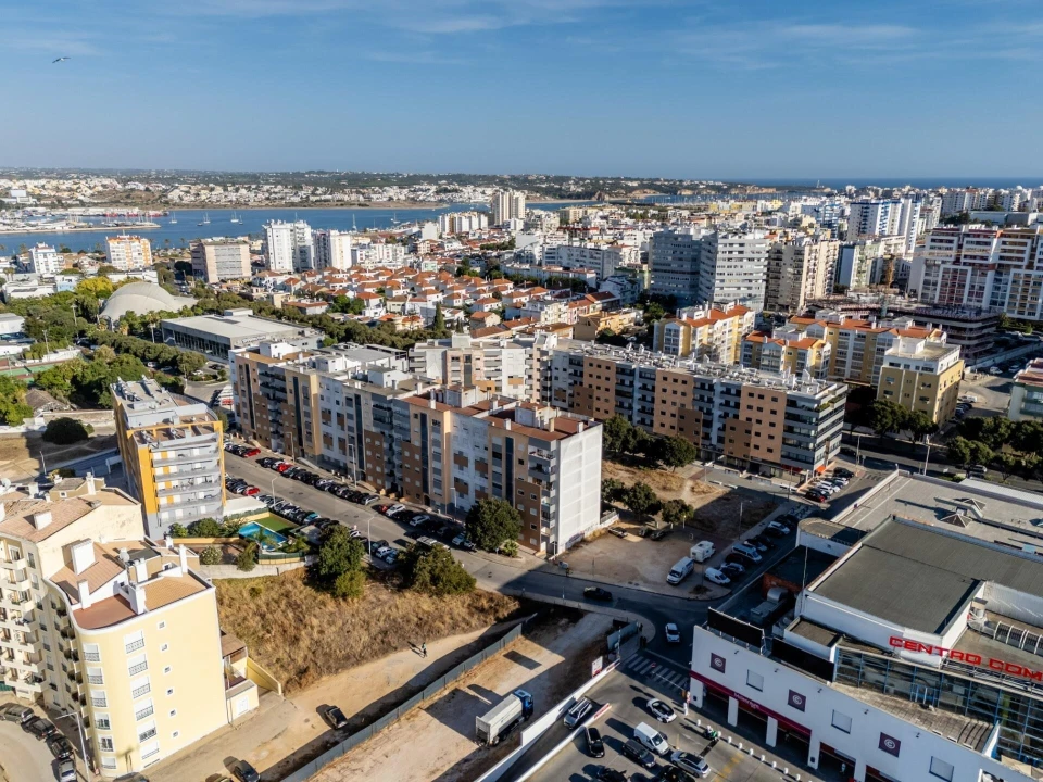 Apartamento T1 para Venda em Portimão Foto 15