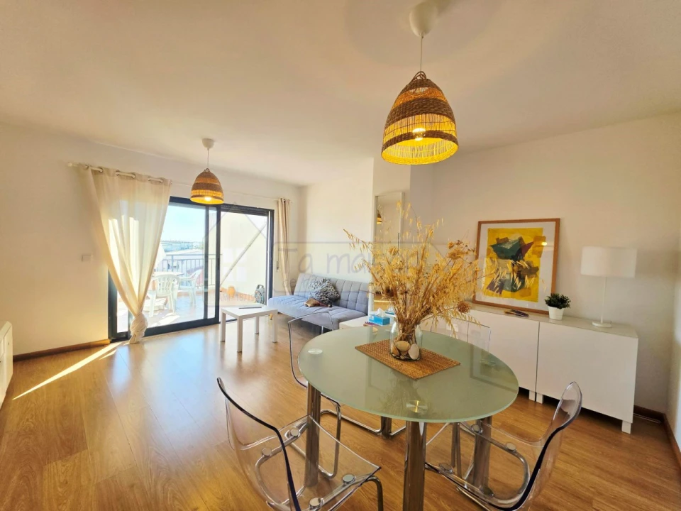 Apartamento T1 para Venda em Olhão Foto 3