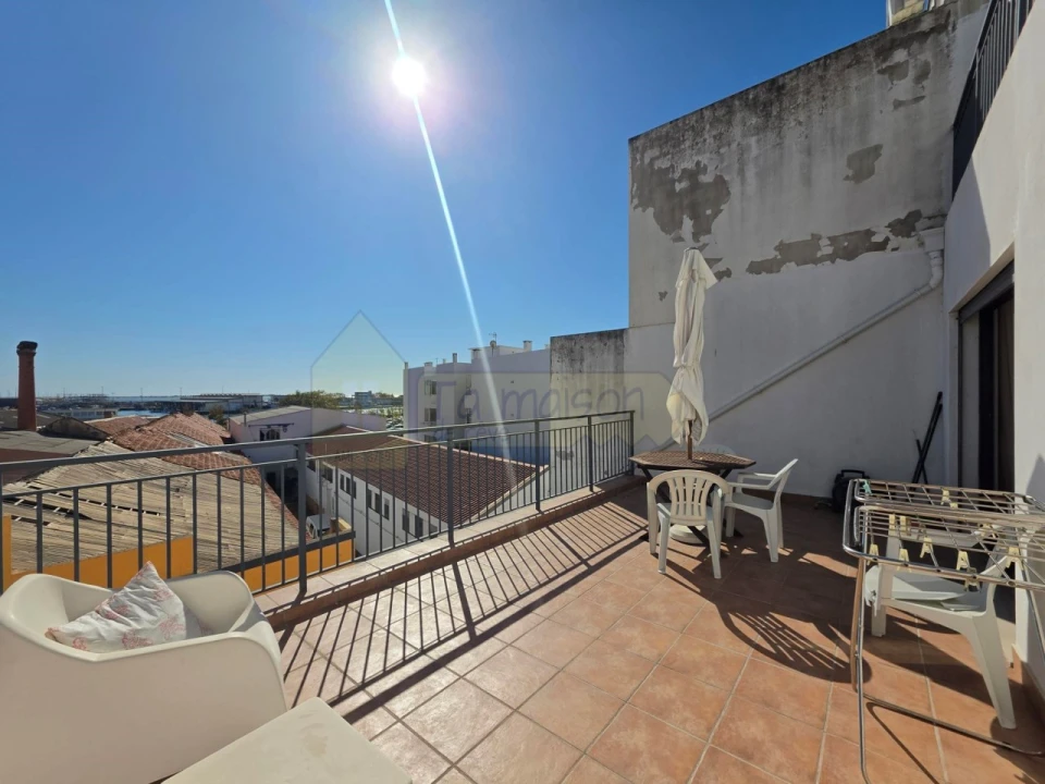 Apartamento T1 para Venda em Olhão Foto 14